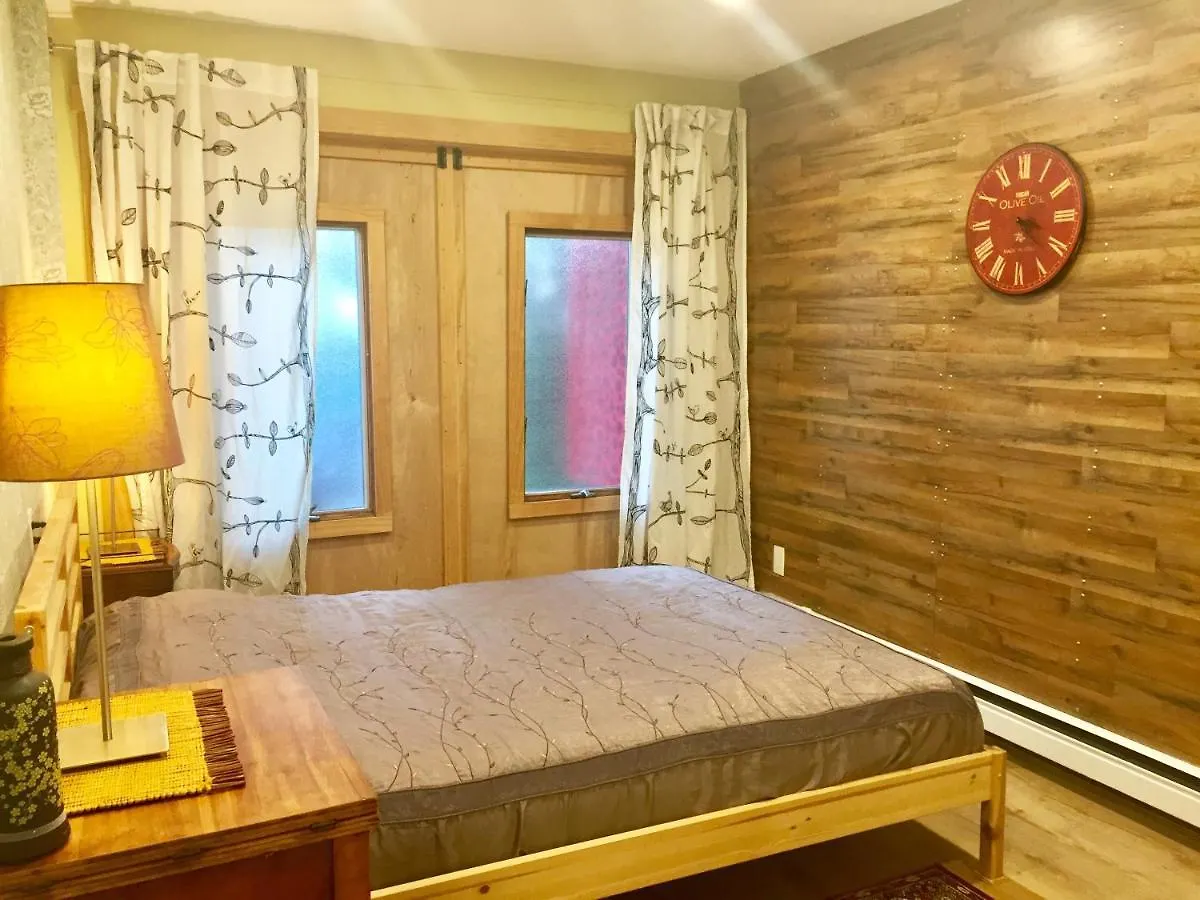 Apartment Cozy Multi-Leveled Apartment! New York